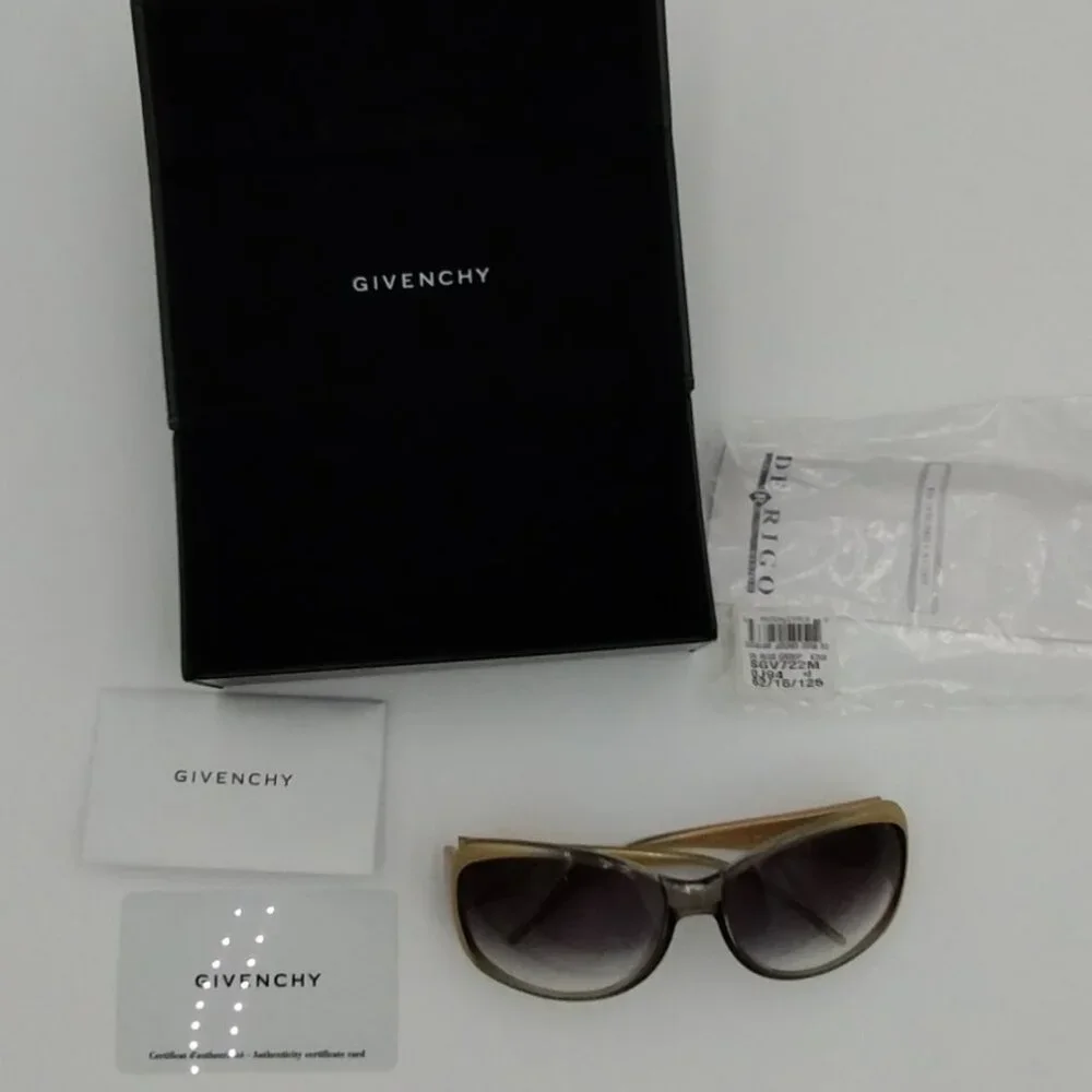 Givenchy SGV 722 Gold/Black Sunglasses